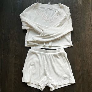 Alo Muse V-Neck Pullover + Shorts Set